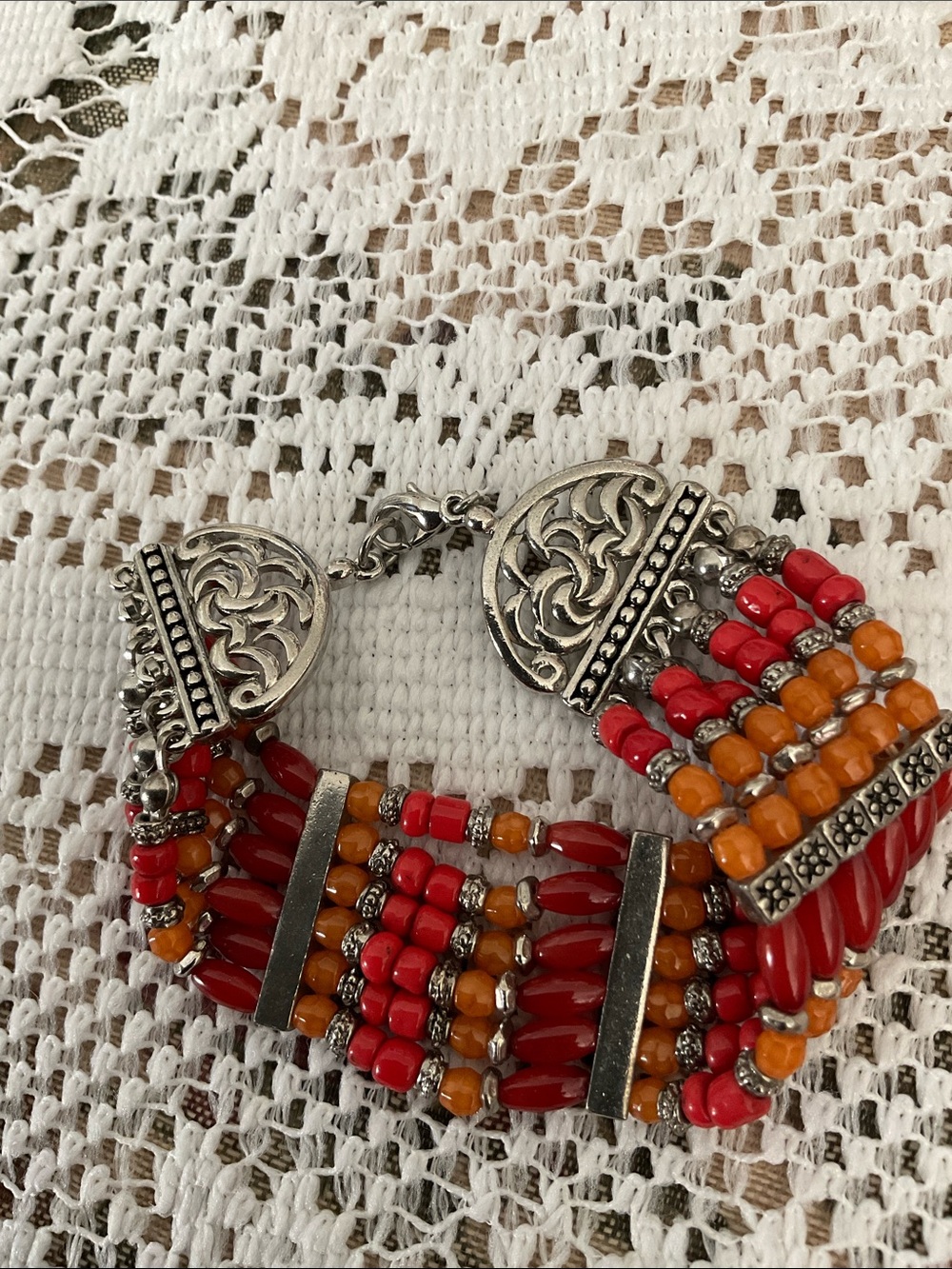 MULTICOLOR BEADED BRACELET W/SILVER ACCENTS - Picture 2 of 2
